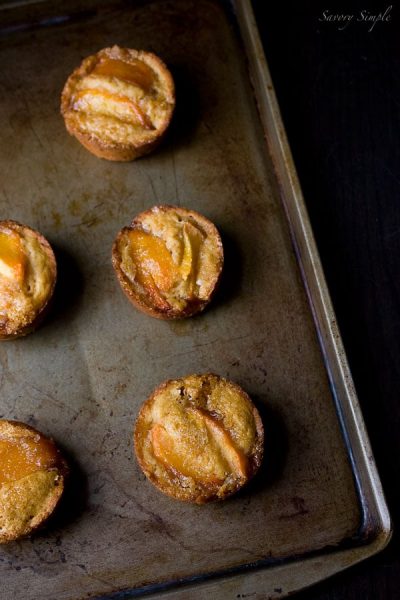 peach-mini-cakes