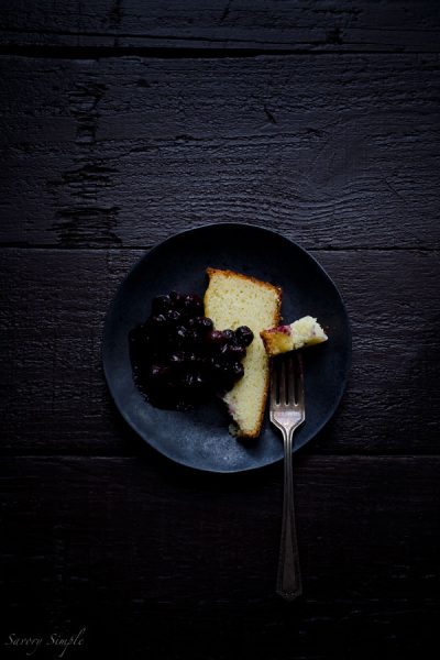 Fromage-Blanc-Cake-with-Blueberries
