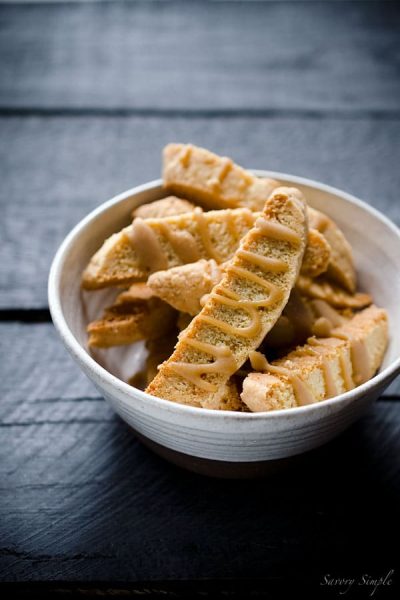 Brown-Butter-Caramel-Biscotti