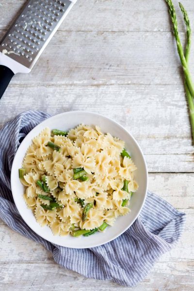Savory-Simple-Recipe-Pasta-Salad-with-Asparagus-Asiago-Lemon