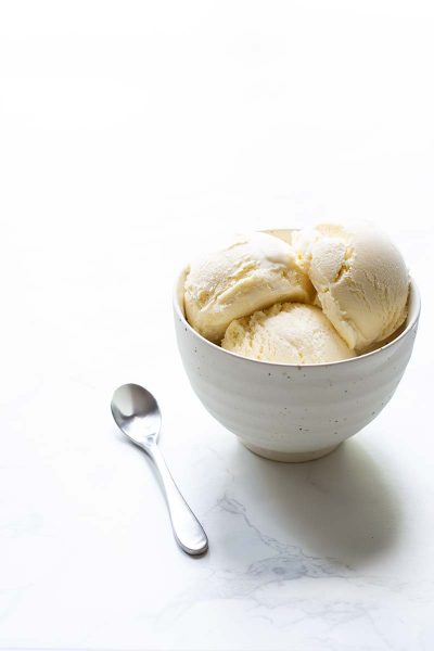 mascarpone gelato recipe in a bowl with a spoon